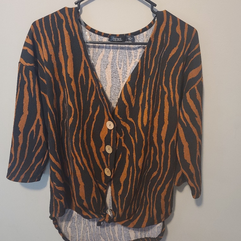 Cure button up tunic 3/4 sleeve shirt size L
